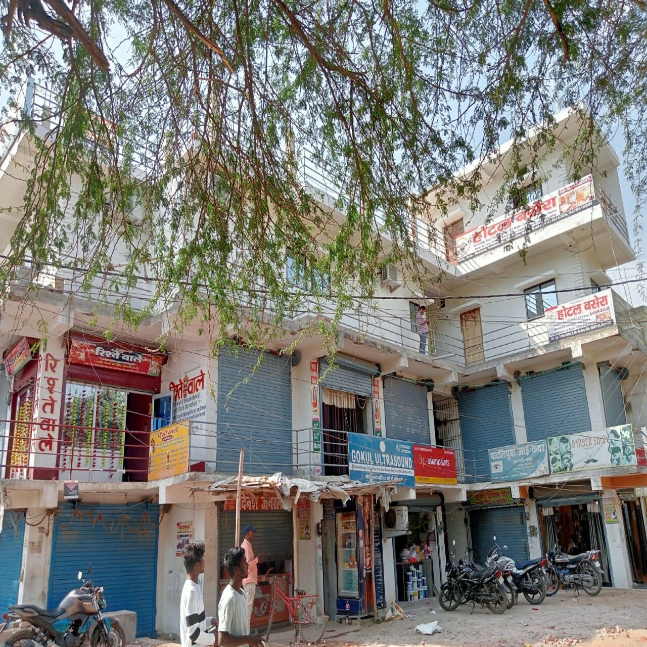 HOTEL BASERA