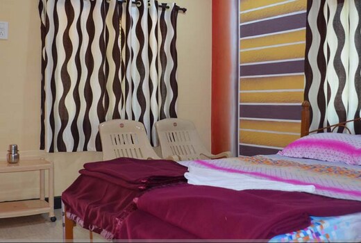 Sarsi Guest House