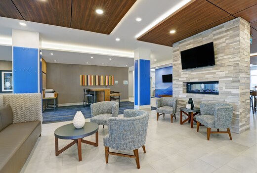 Holiday Inn Express & Suites PORT ELGIN