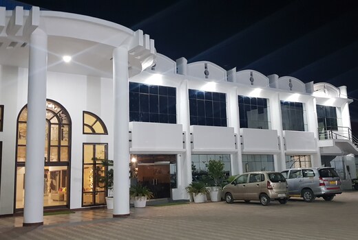 Hotel Shree Manav Residency - Anjar