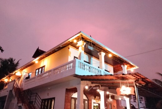 CHANDRACHOODAM HOMESTAY