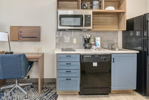 Candlewood Suites LONGVIEW, an IHG Hotel