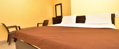 TIRUMALA GRAND A/C HOTEL