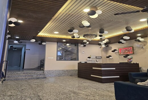Hotel Vedik Villa
