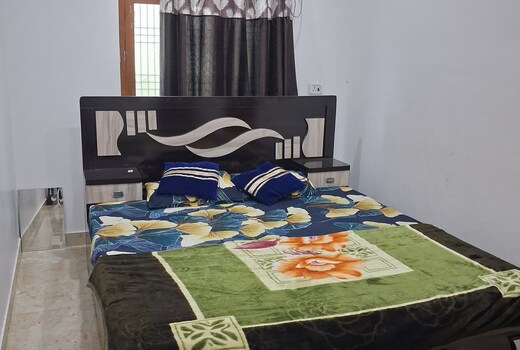 Aviral Home Stays