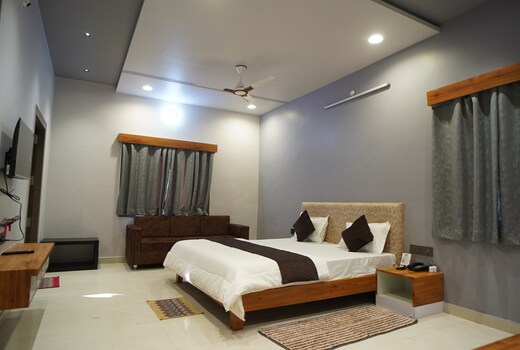 ARAVALI HOTEL AND RESTAURANT