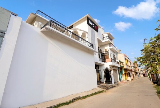 Hotel O SSS INN
