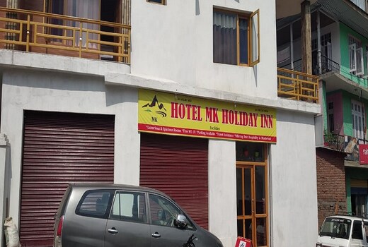 MK Holiday Inn Bhaderwah