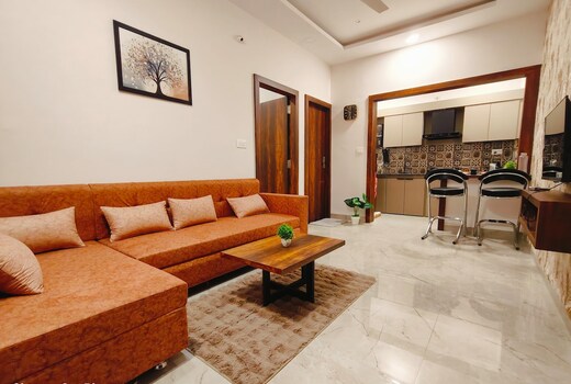 UrbanBliss Harmony Cozy Luxury 1BHK couple frndly