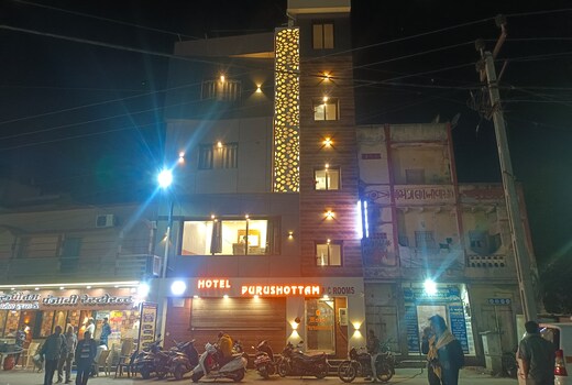 HOTEL PURUSHOTTAM