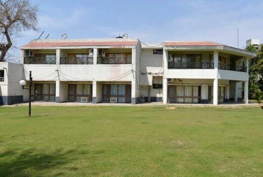 Myna Tourist Resort