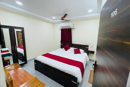Hotel Mythri