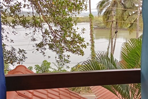 Casa De Julio - River View Rooms