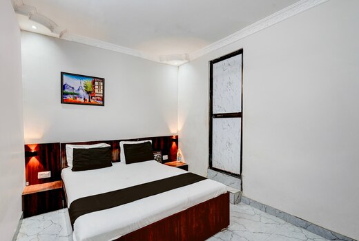 Hotel O Luxeline