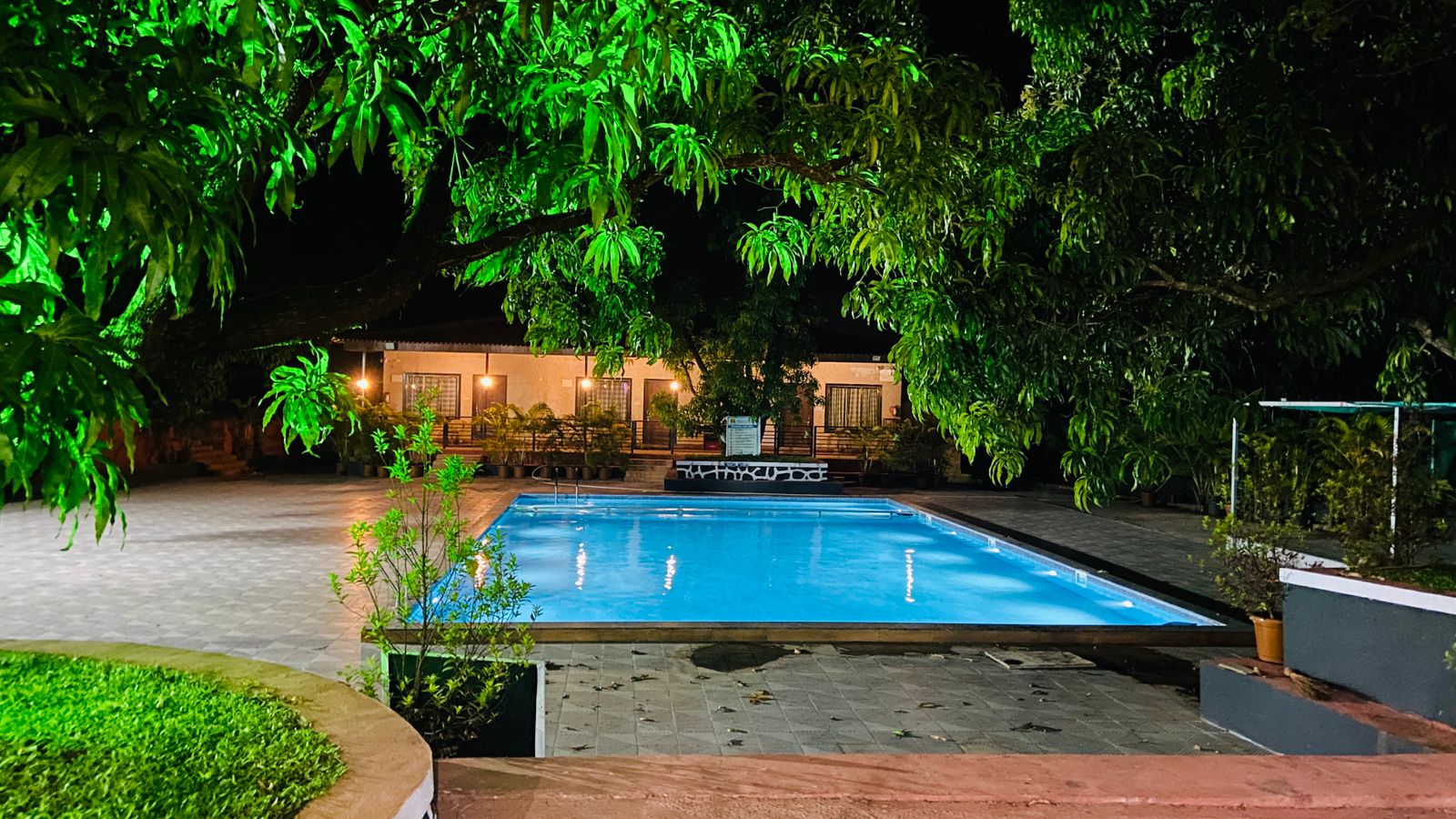 Ashoka Lawns Ad Resort