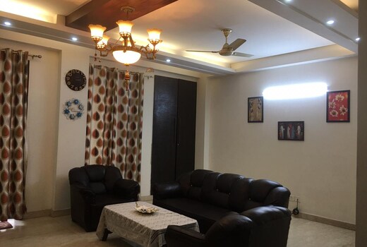 Bright & Comfy 2BHK Stay @ Saket G Block