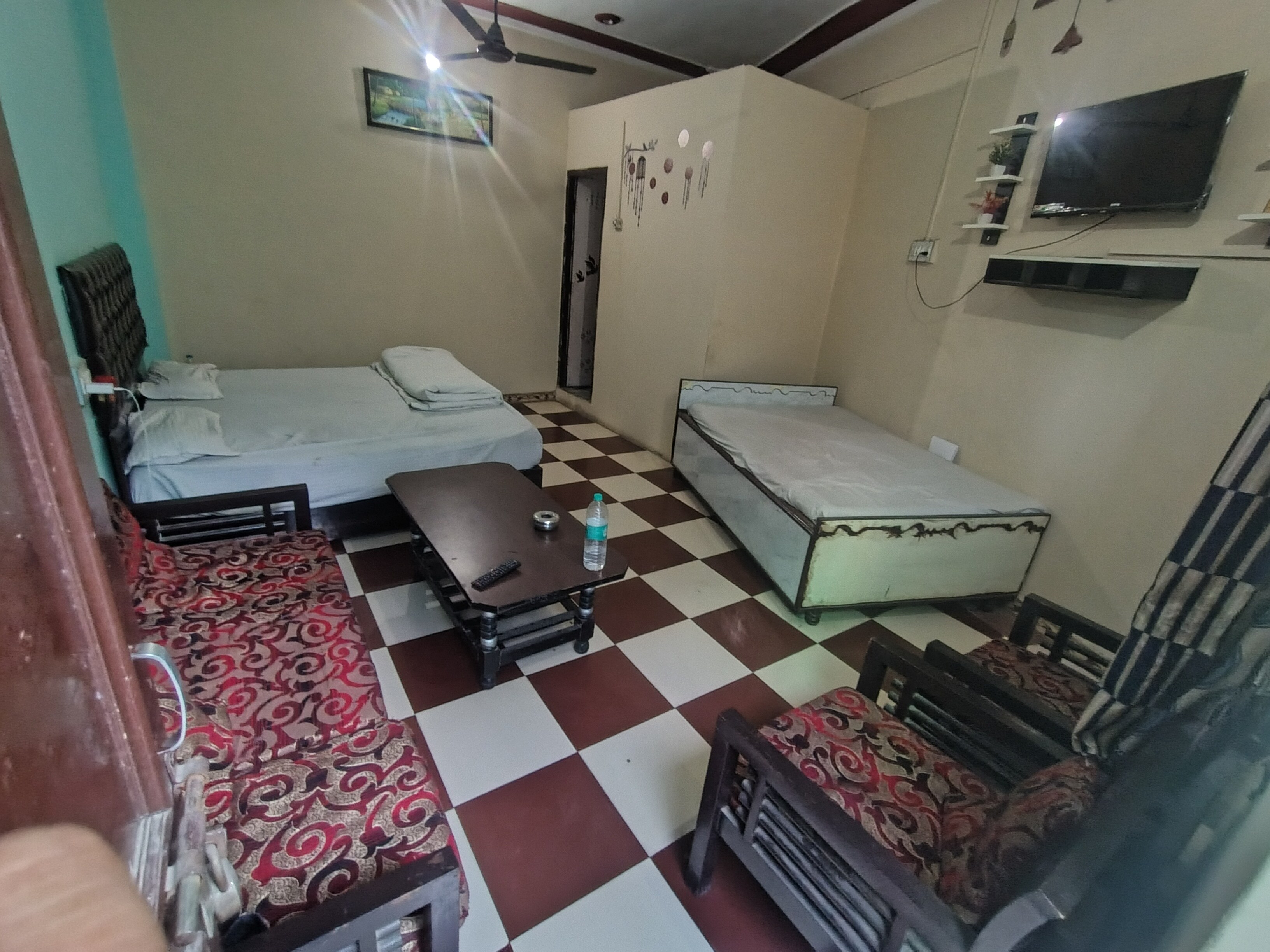 HOTEL STAR INN