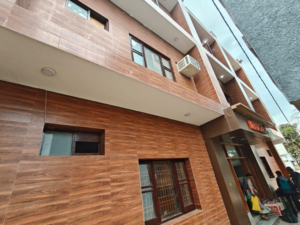 Hotel Mangal Sky