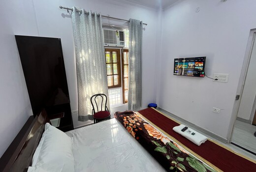 Rahi HomeStay B&B