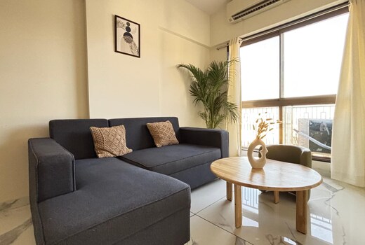 NEW Executive loft 1 BHK in BKC/JIO