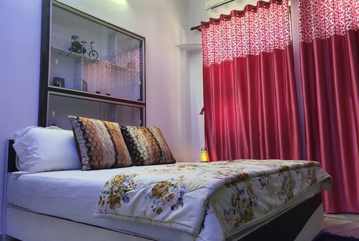 Traverse Suite