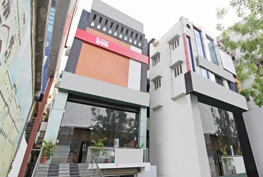 Hotel O Raichandani