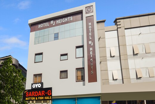 HOTEL O M J HEIGHTS