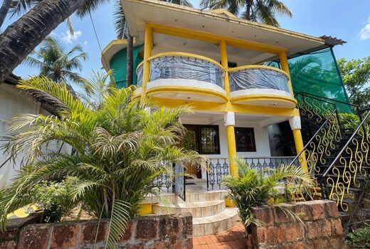 Yellow Haven 1BR FF - Luxe 2 in Goa by Homeyhuts