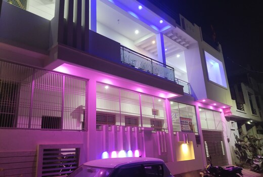 Shivangan Home Stay Ayodhya