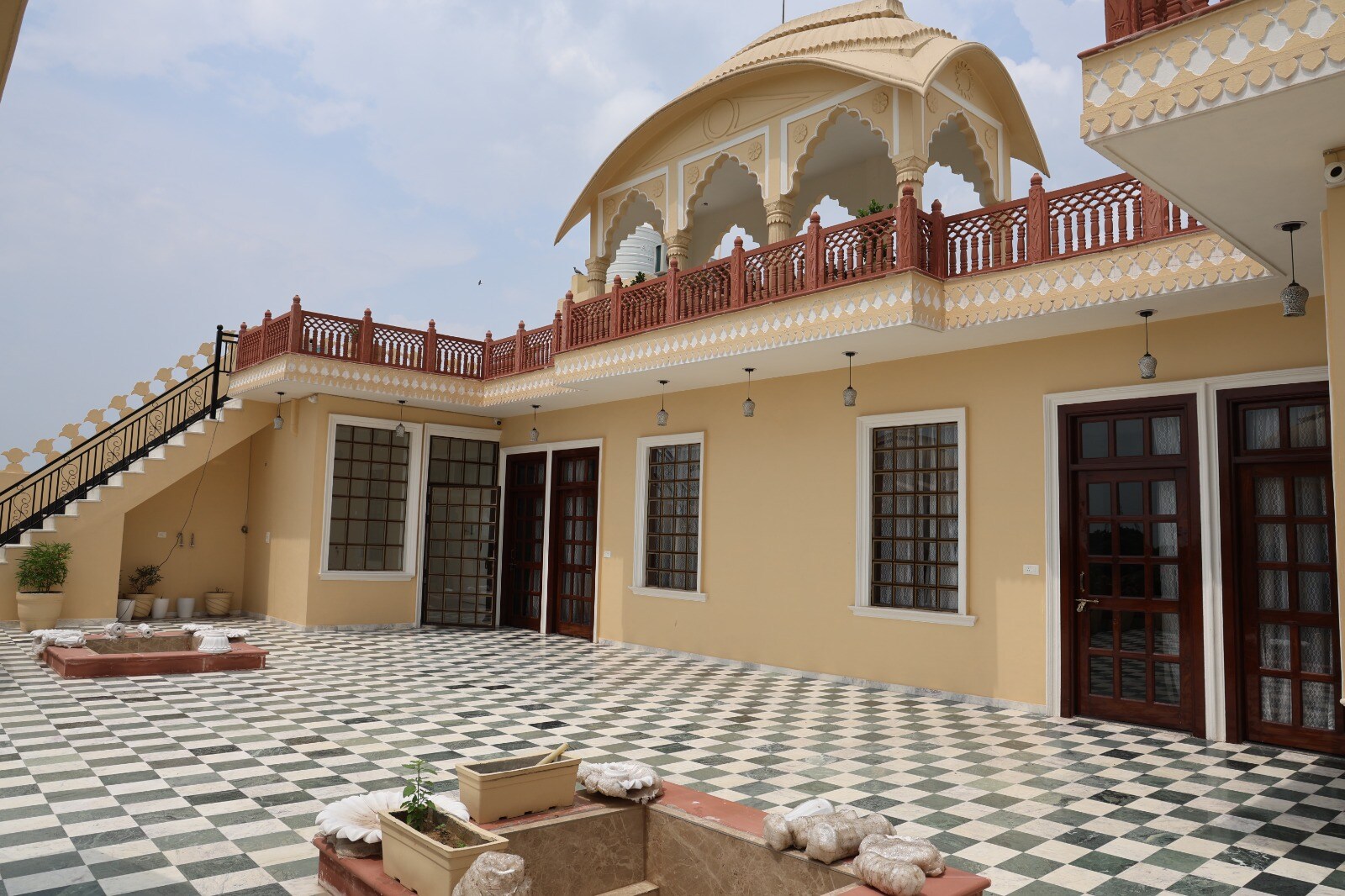 Main gallery