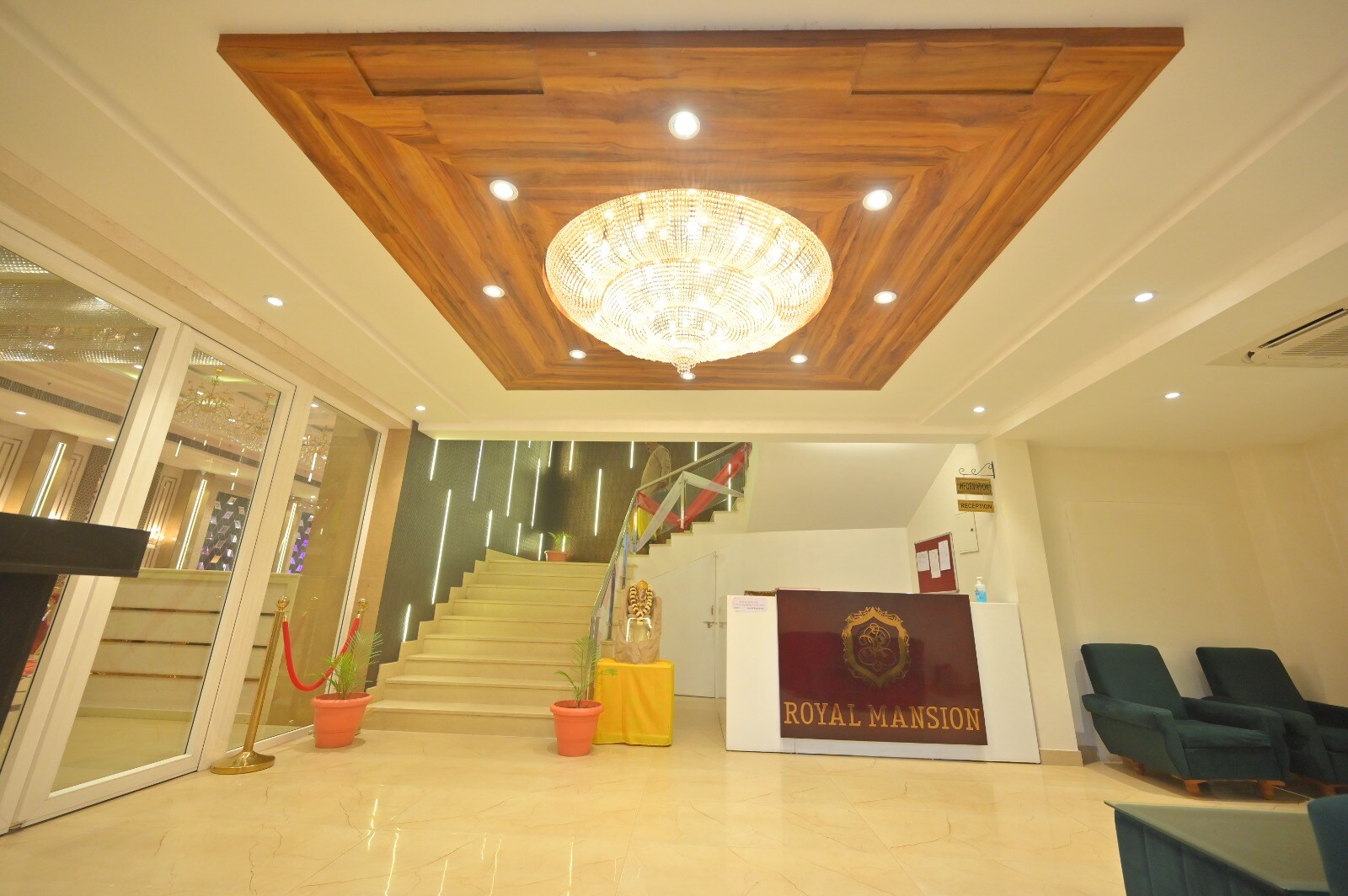 Main gallery