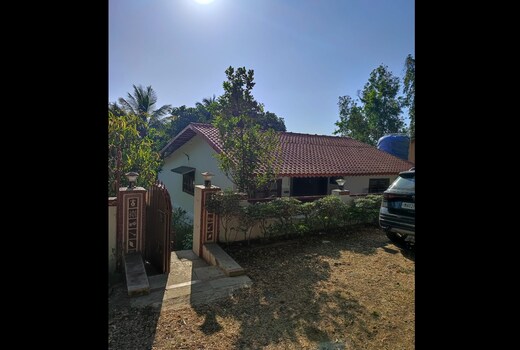 Hilltop Villa 85
