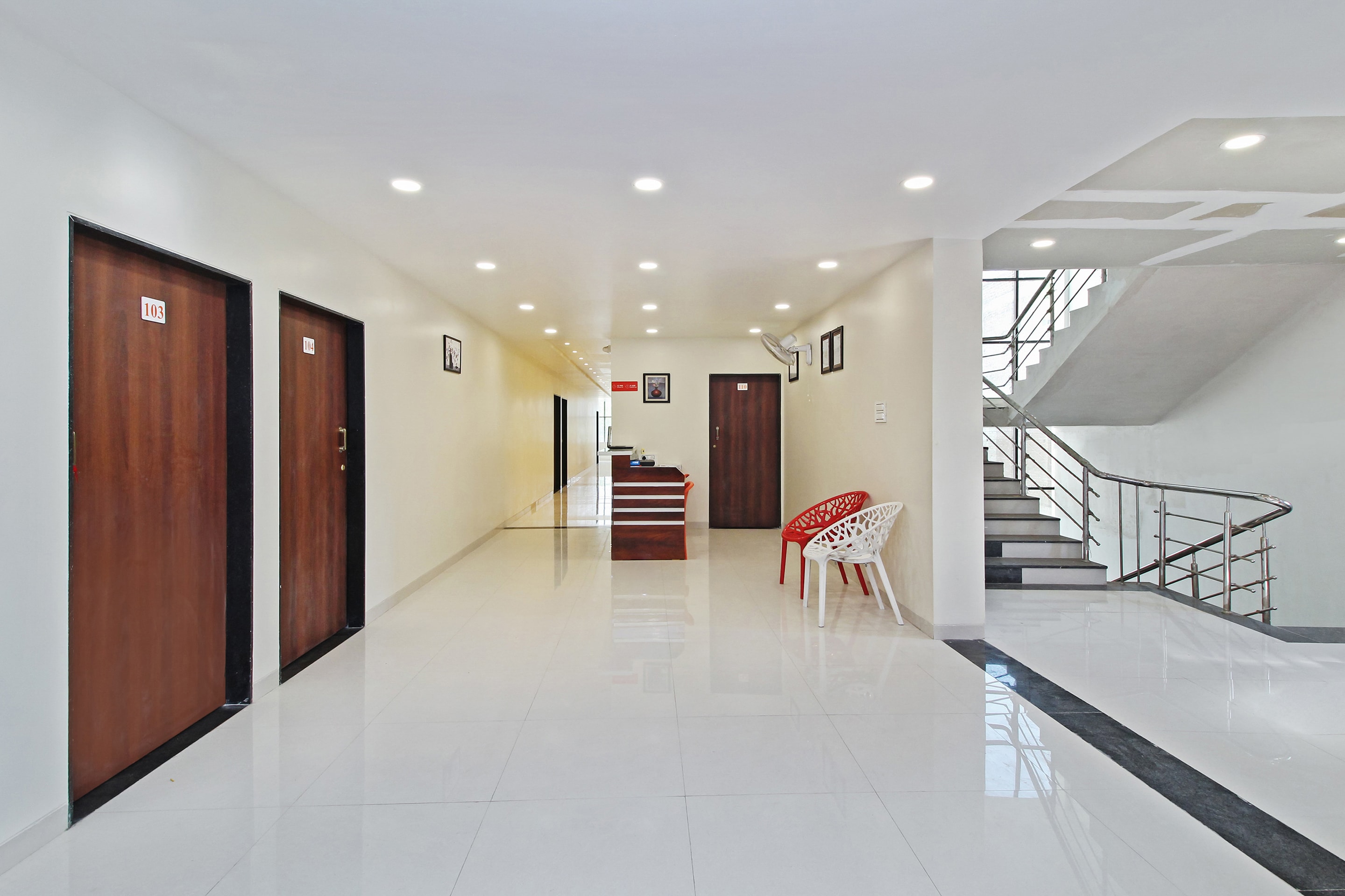 Hotel O Shiv Shahi The Leaf Lodging
