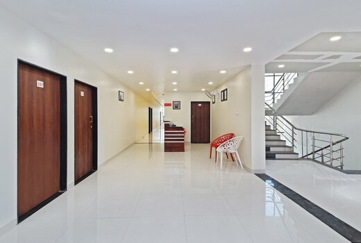 Hotel O Shiv Shahi The Leaf Lodging