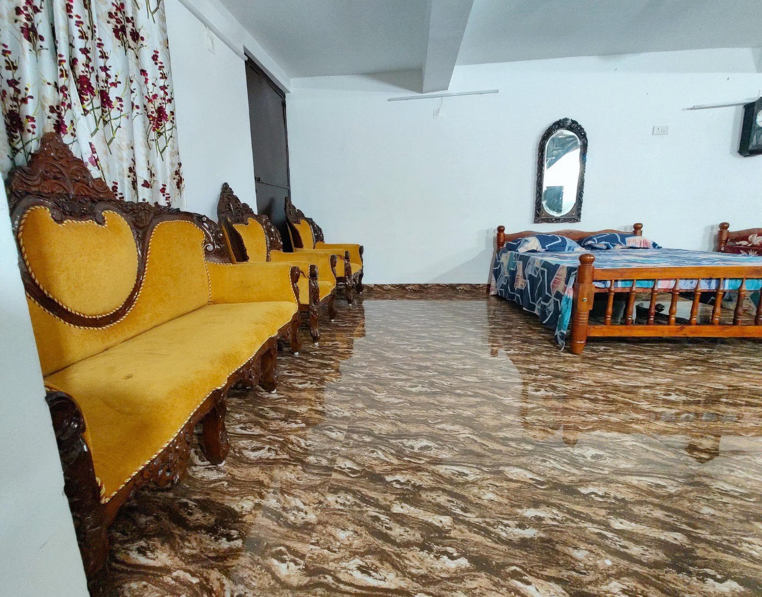 Butterfly Guest House single room