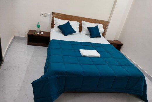 Rudransh Guest house