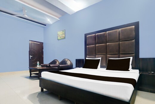 Hotel O KK Royal