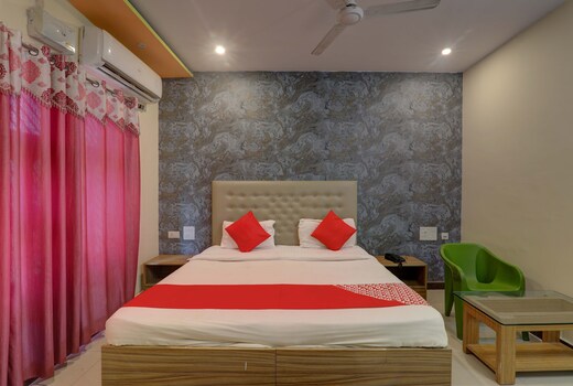 Hotel O Kriti Green