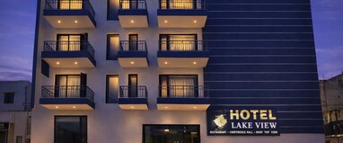Hotel Lake View - Near Sukhna Lake