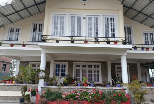 Anand Homestays