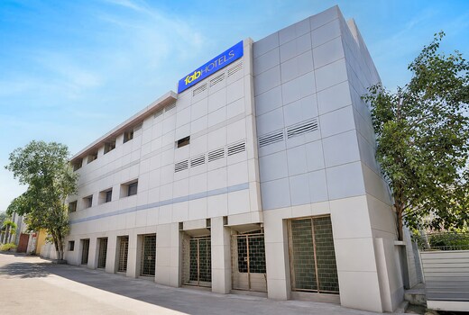 FabHotel Ram Krishna