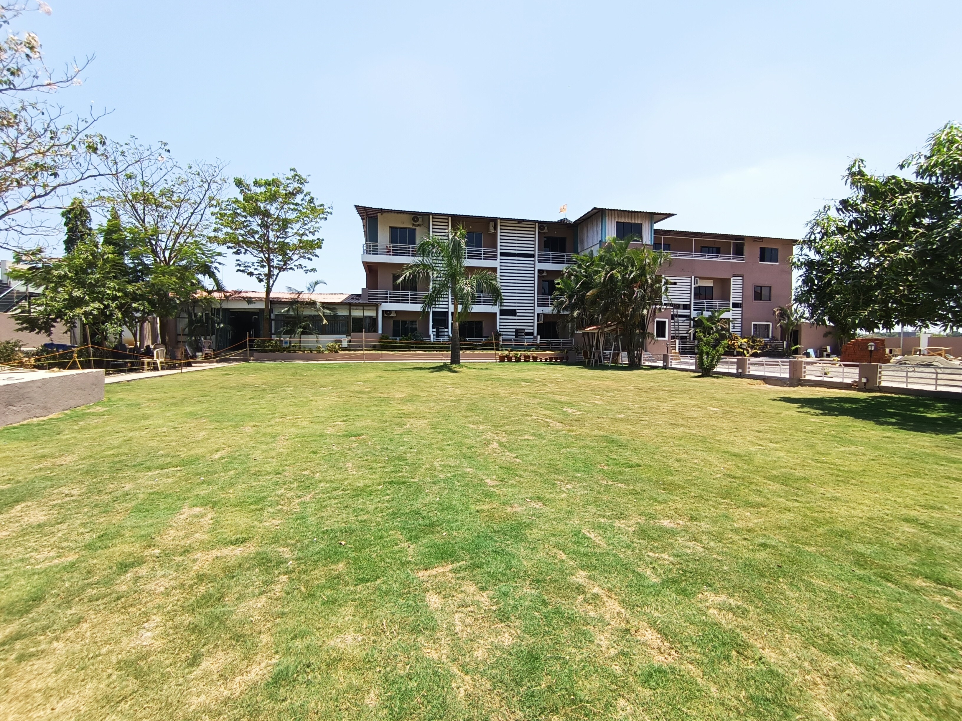 Royal Hills Resort