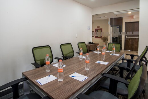 Holiday Inn Express & Suites Ciudad Obregon