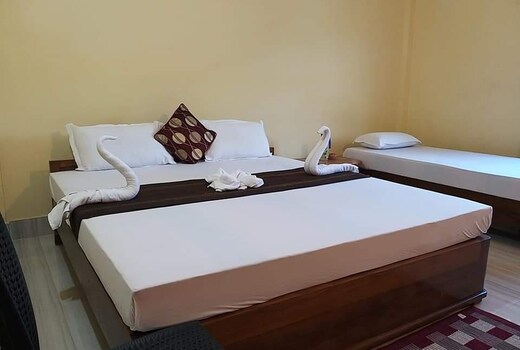 Hotel Kaziranga Holidays