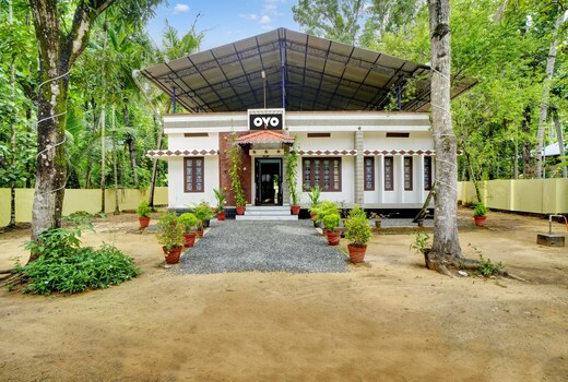 Hotel O Revathy Tourist Home