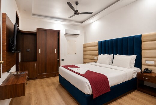 Kalm Stay in South Delhi