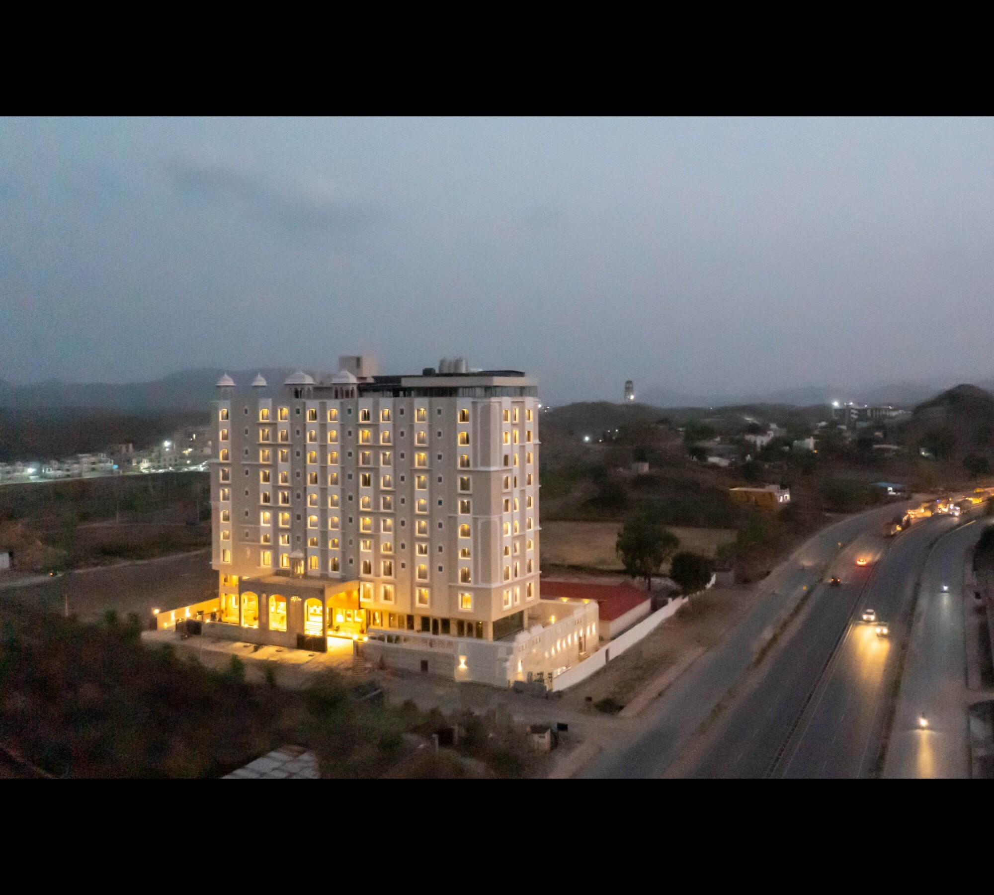 Paandora Grand