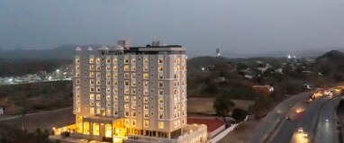 Paandora Grand