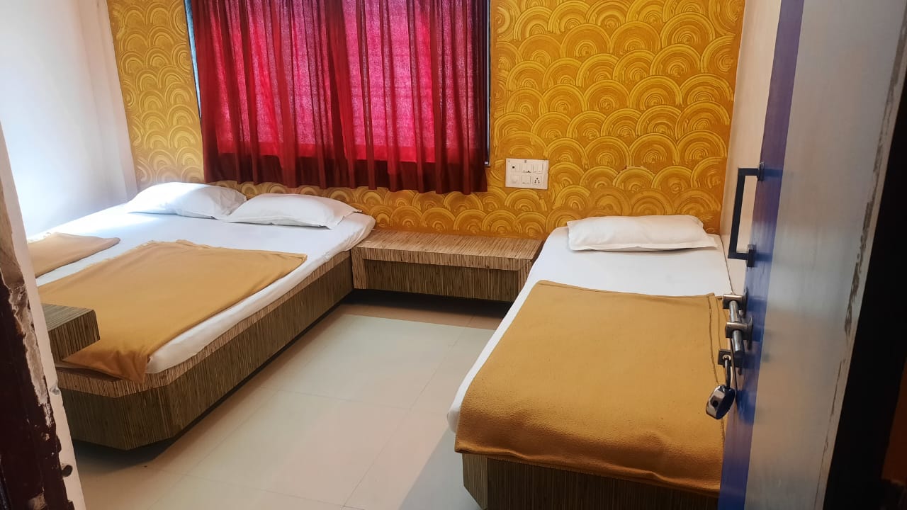 HOTEL OM SAI