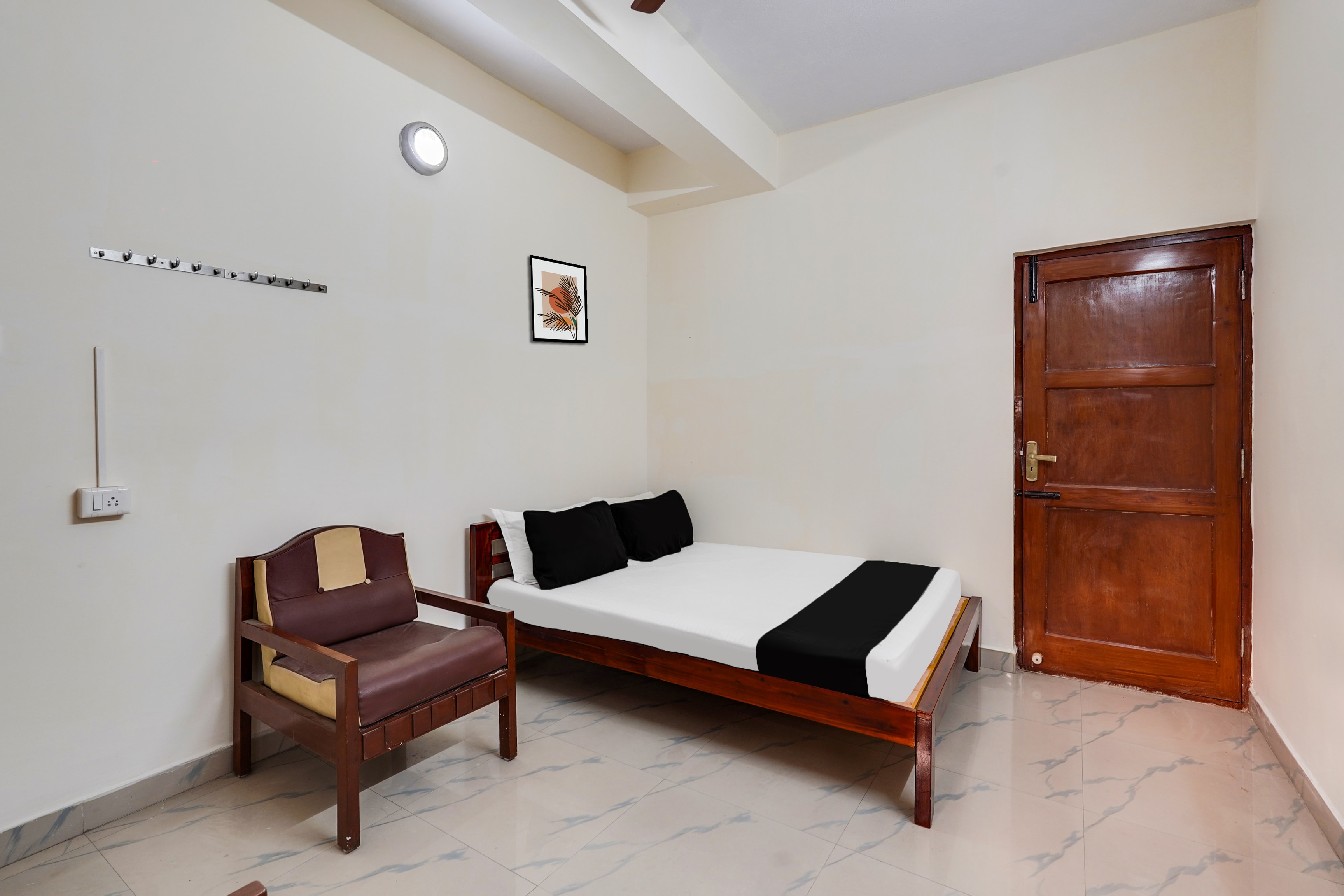 Hotel O Golden Residency